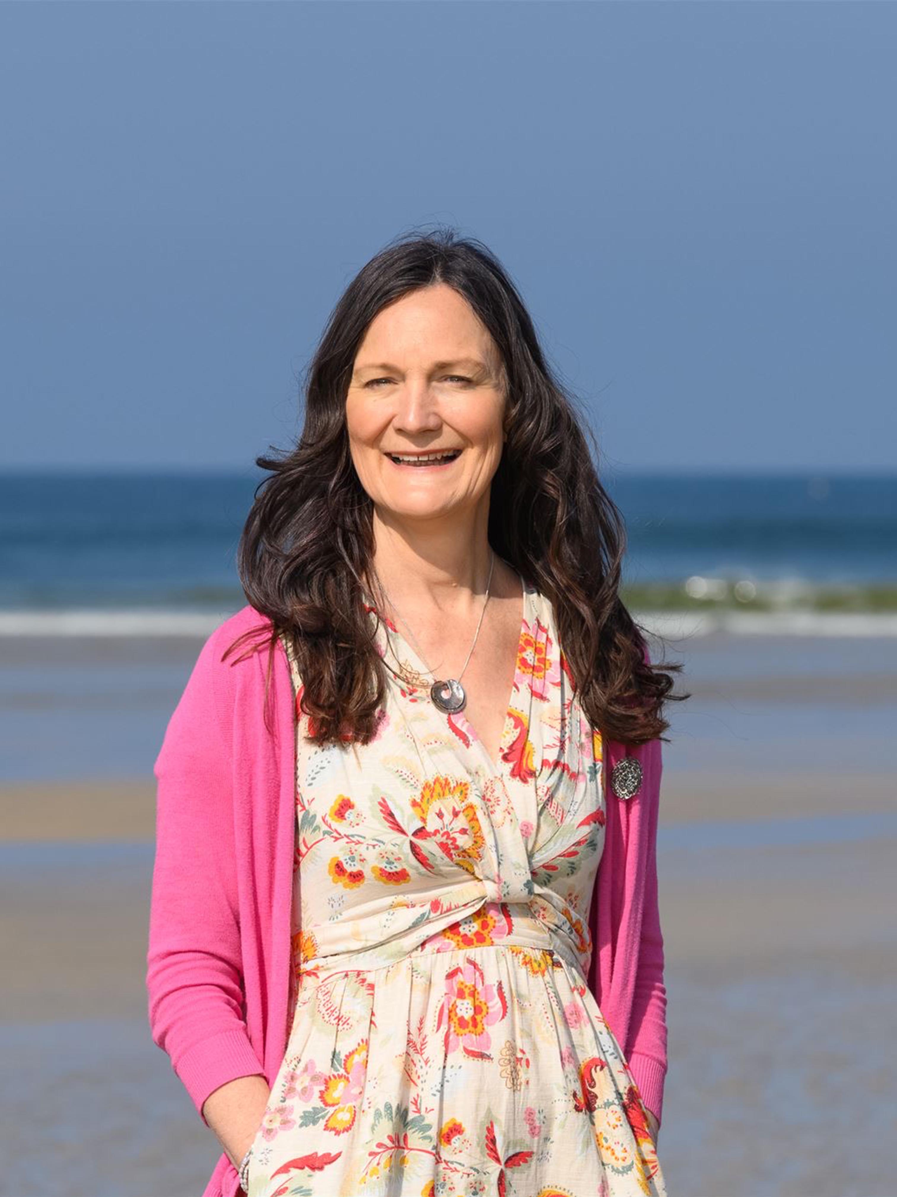 a picture of Lisa Shields, psychologist